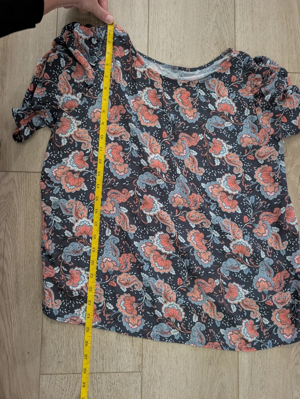 LOFT women's blouse with a whimsical floral + Paisley Pattern Size L